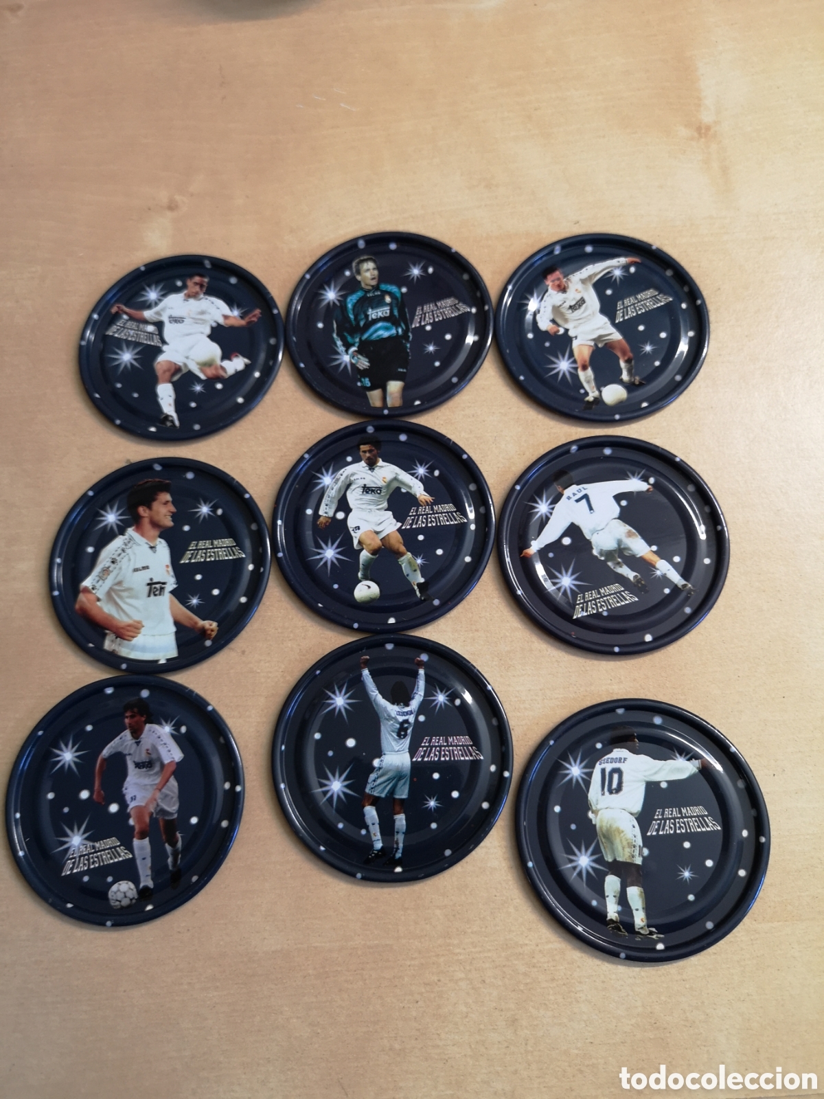 Coleccionismo deportivo: Lote de tazos del Real Madrid - Foto 2