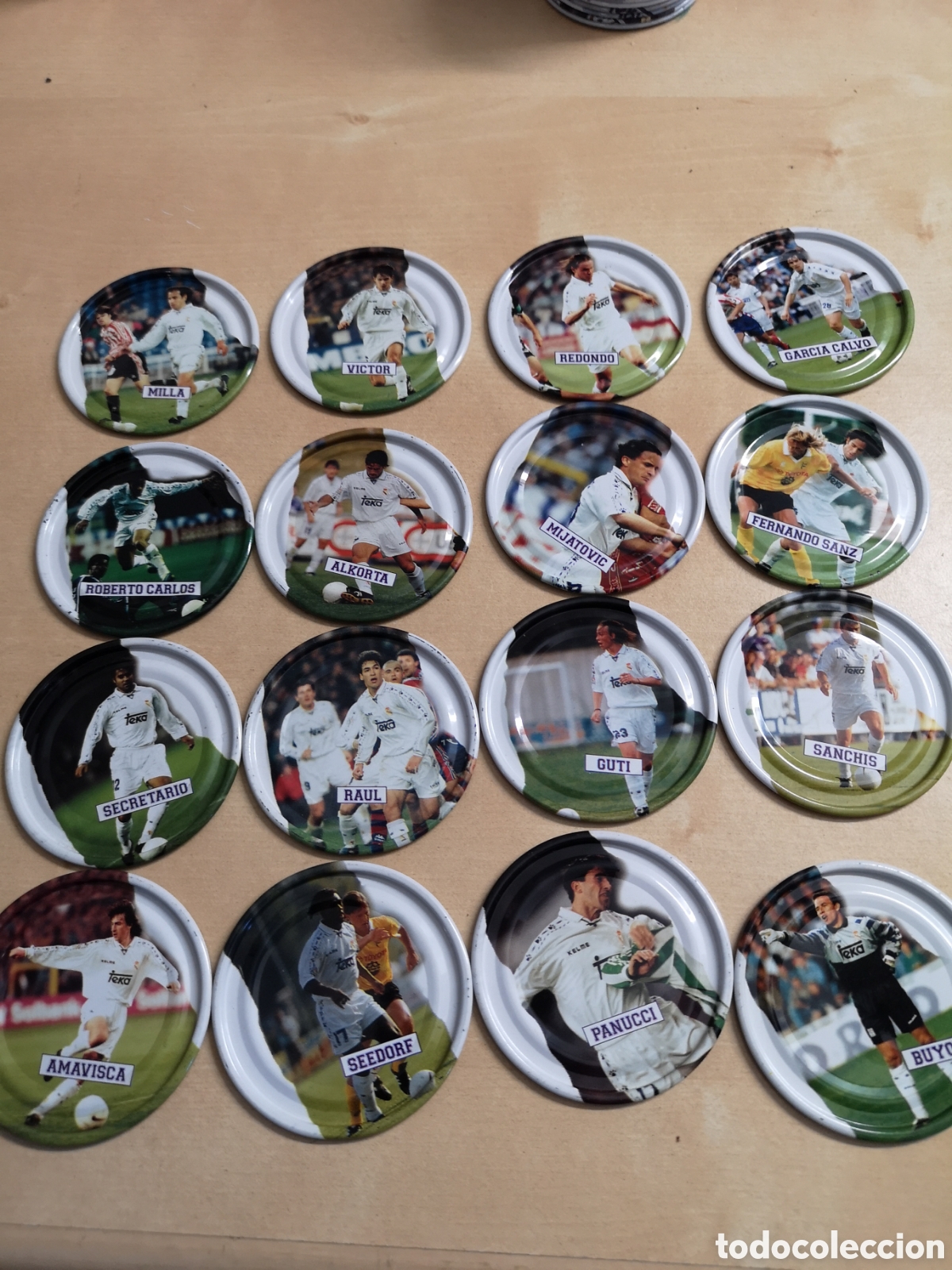Coleccionismo deportivo: Lote de tazos del Real Madrid - Foto 4