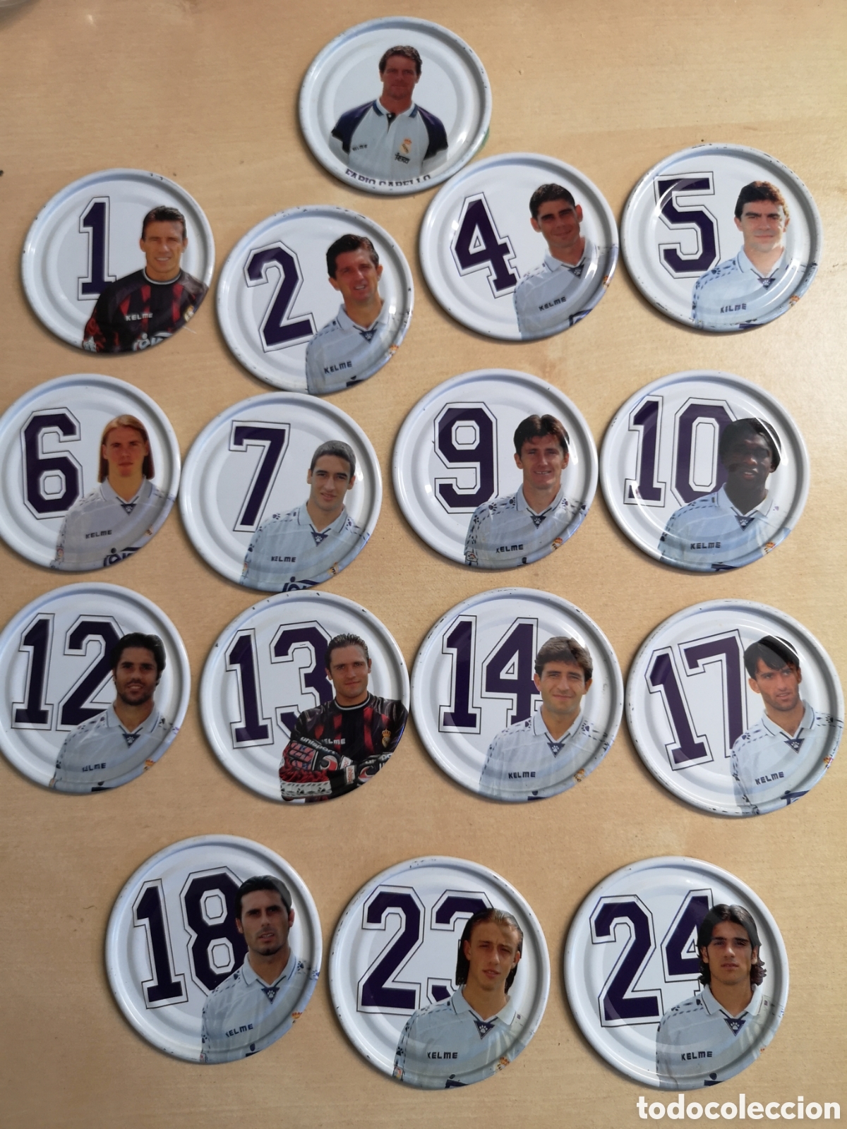 Coleccionismo deportivo: Lote de tazos del Real Madrid - Foto 1