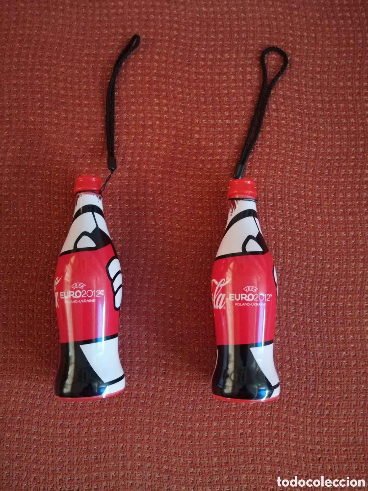 Coleccionismo deportivo: 2 VUVUCELAS DE COCA-COLA - Foto 2