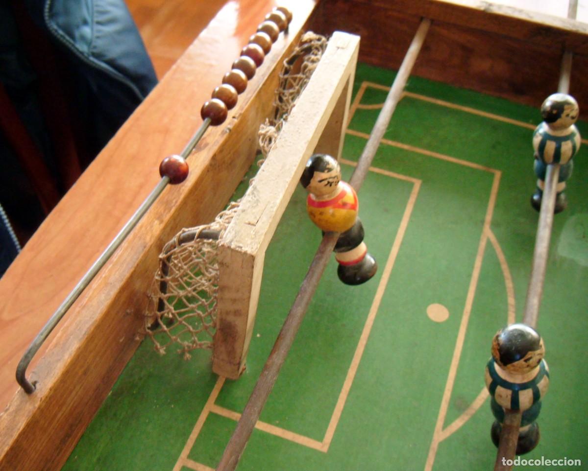 Coleccionismo deportivo: Futbol&iacute;n de 1950 con los equipos Celta y Deportivo - Foto 2