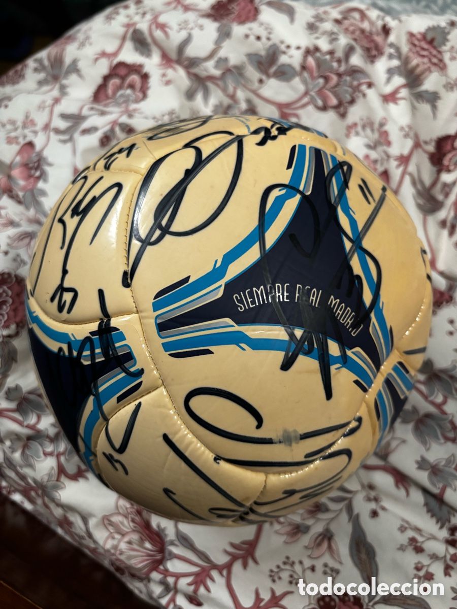 Coleccionismo deportivo: Bal&oacute;n firmado Real Madrid 12/13 - Foto 6