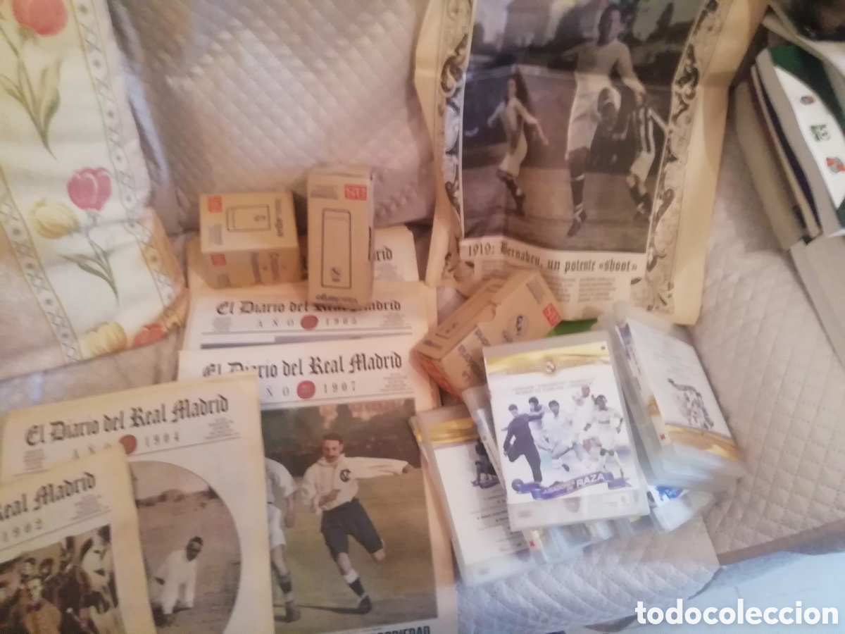 Coleccionismo deportivo: material Real Madrid . Lote EXCELENTE Y MUY COMPLETO - Foto 4