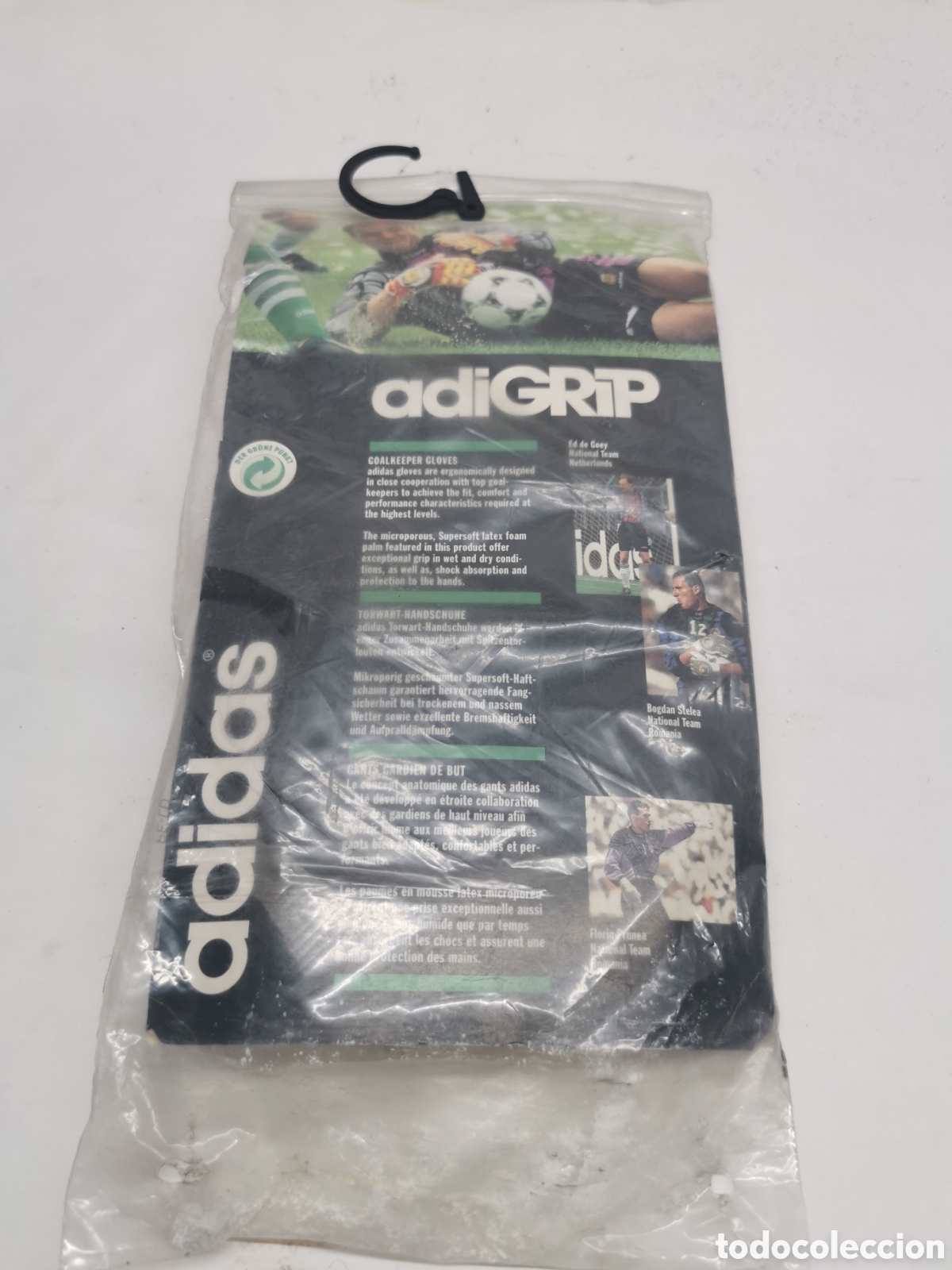 Coleccionismo deportivo: Guantes portero Adidas a&ntilde;o 2000 - Foto 3