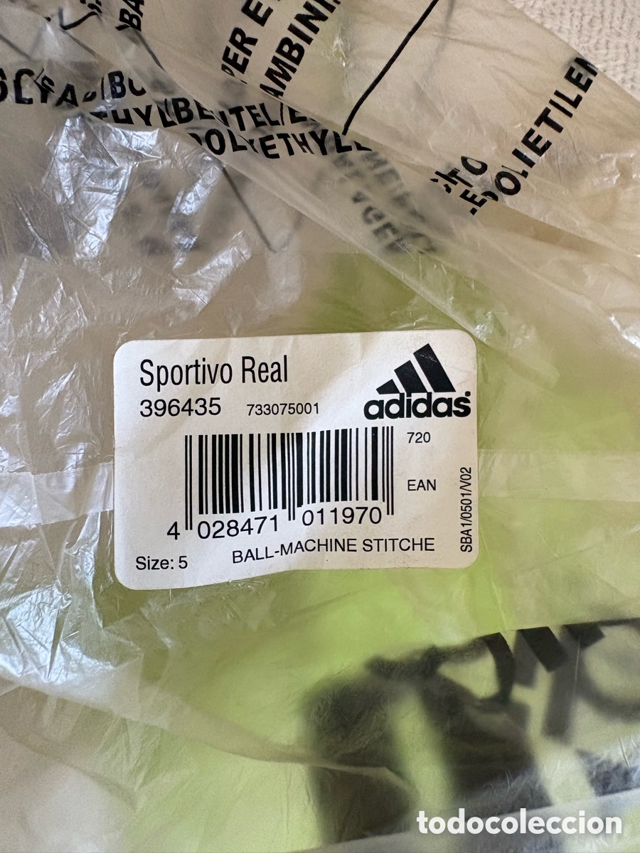 Coleccionismo deportivo: Bal&oacute;n firmado Real Madrid 2004/2005 - Foto 7