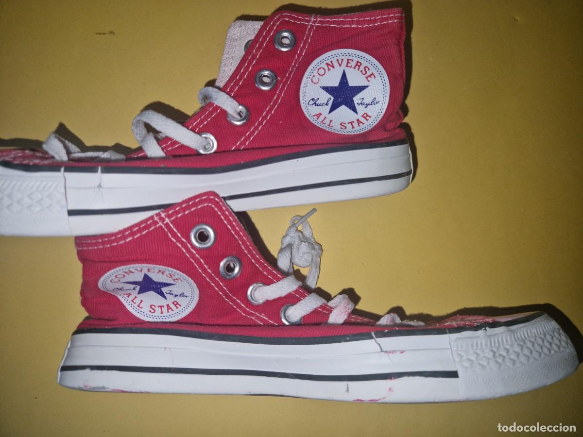 Coleccionismo deportivo: ZAPATILLAS CONVERSE ROJAS - Foto 1