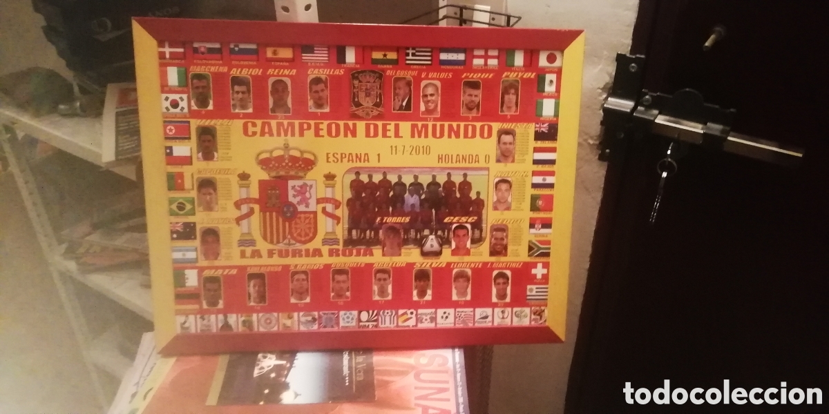 Coleccionismo deportivo: Selecci&oacute;n espa&ntilde;ola f&uacute;tbol. Colecci&oacute;n imprescindible.