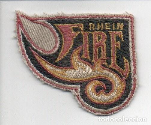 Colecionismo desportivo: ANTIGUO PARCHE DE TELA , BORDADO. LOGOTIPO DEL EQUIPO DE FUTBOL AMERICANO RHEIN FIRE,YA DESAPARECIDO