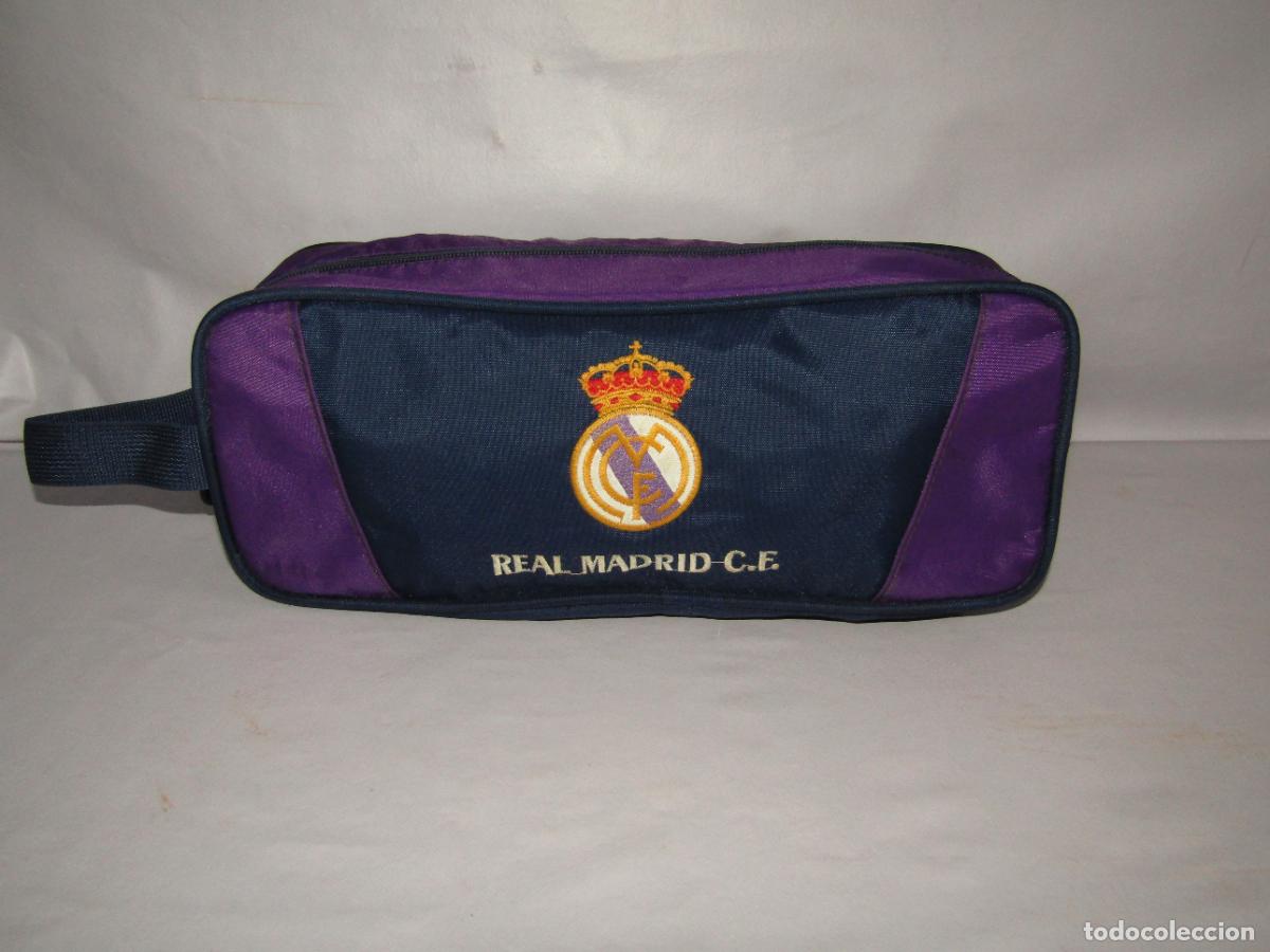 Coleccionismo deportivo: Antigua Bolsa Porta Botas de Futbol Original del REAL MADRID de KELME A&ntilde;o 1990s.