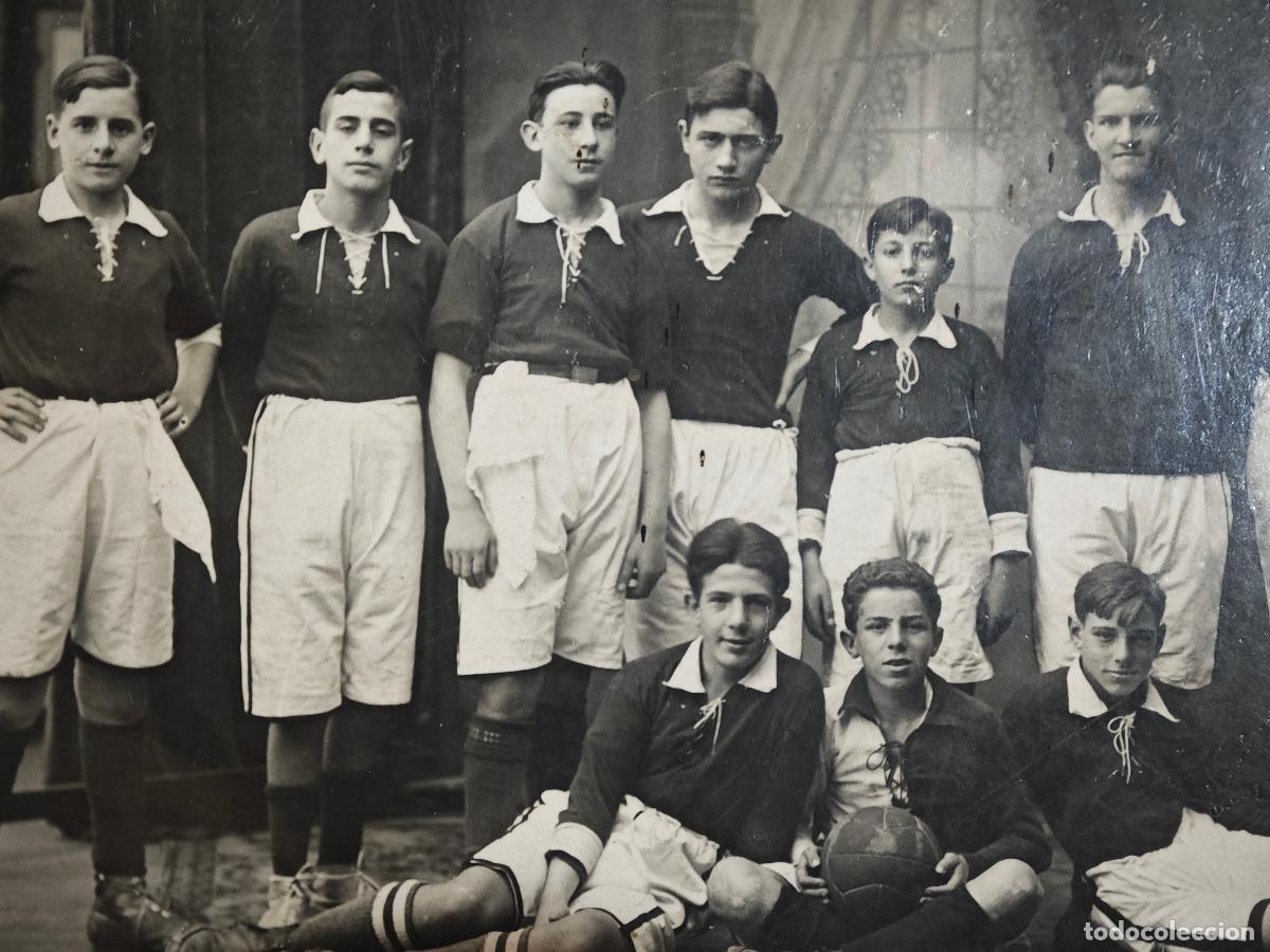 Coleccionismo deportivo: Futbol a&ntilde;os 20 La Coru&ntilde;a Avrillon - Foto 3