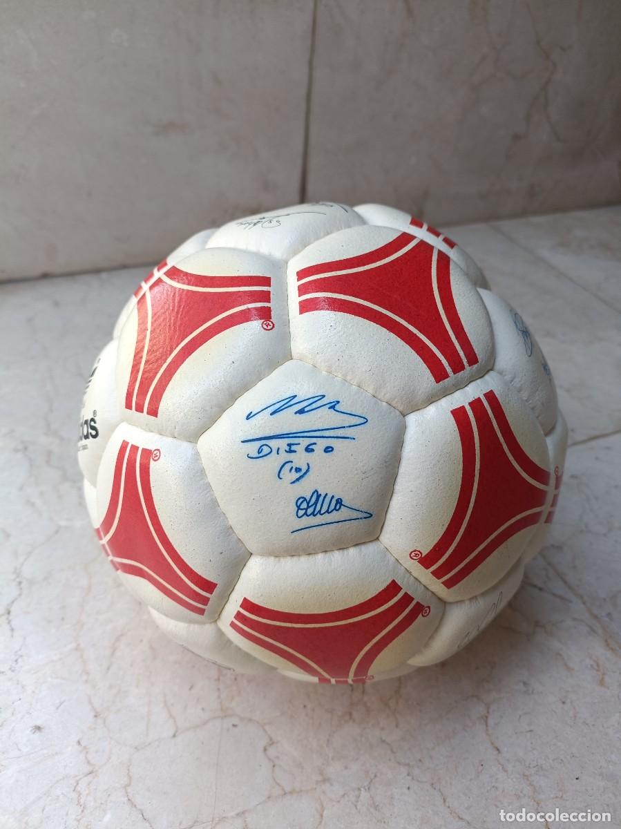 Coleccionismo deportivo: Bal&oacute;n Tango Adidas Rosario F.C. Barcelona Bar&ccedil;a firma Maradona Quini Migueli Victor Julio Alberto