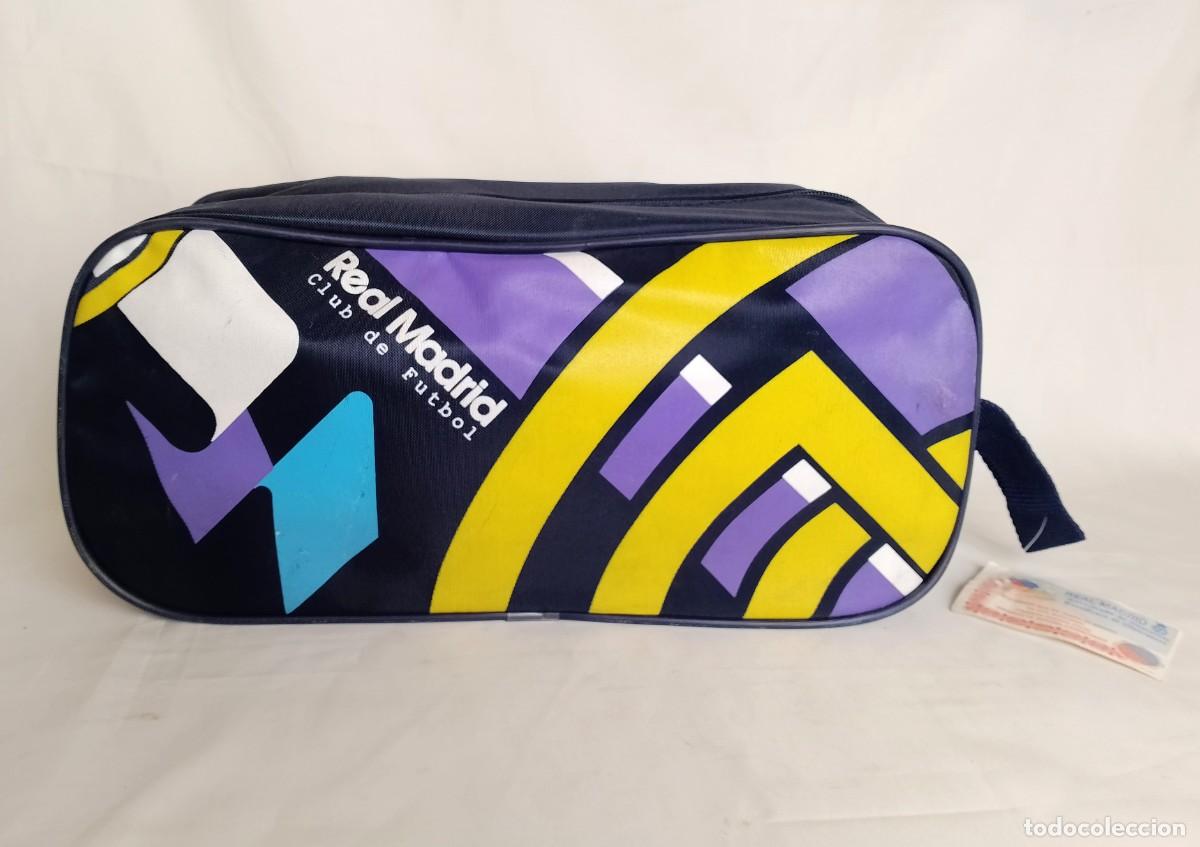Coleccionismo deportivo: REAL MADRID BOLSA PARA ZAPATILLAS, A&Ntilde;OS 90. PRODUCTO LICENCIADO. NUEVO