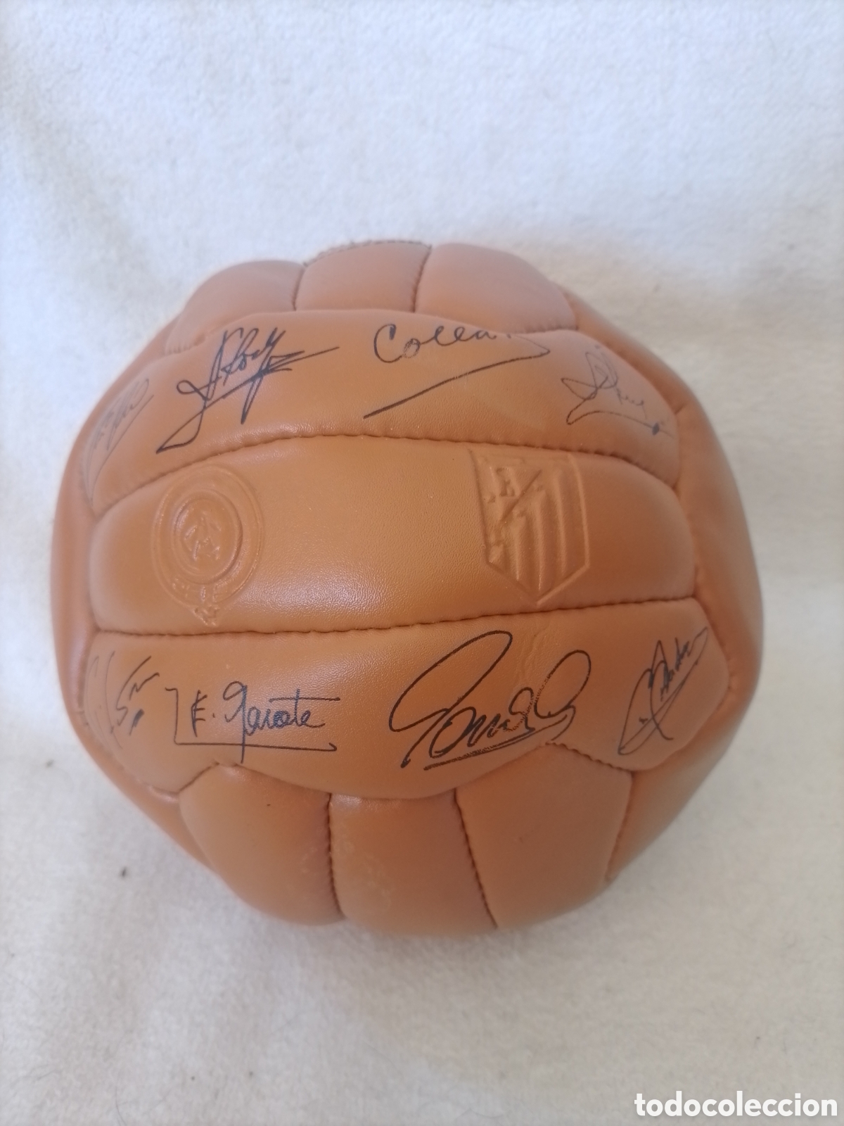 Coleccionismo deportivo: Bal&oacute;n retro Atl&eacute;tico de Madrid.