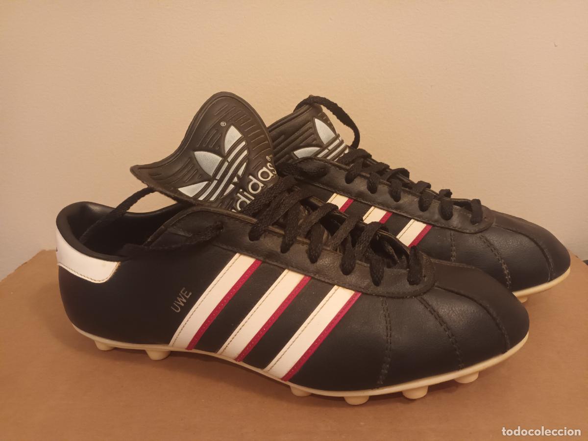 Coleccionismo deportivo: BOTAS FUTBOL ADIDAS MODELO UWE SEELER. HAMBURG. RETRO VINTAGE . Made in Jugoslavia.