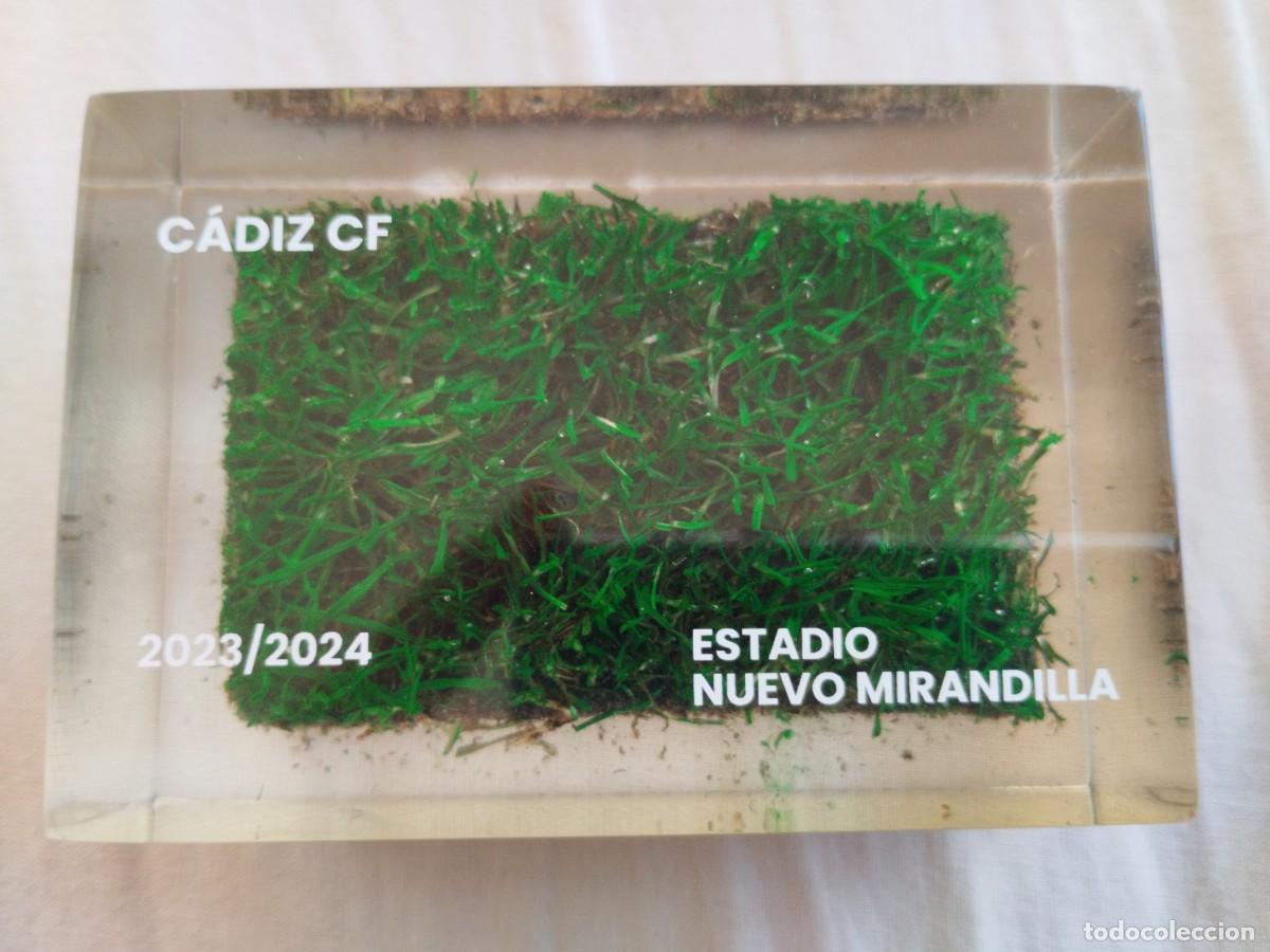 Coleccionismo deportivo: C&eacute;sped original Nuevo Mirandilla - Foto 5