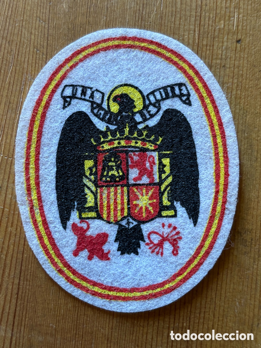 Coleccionismo deportivo: Escudo de f&uacute;tbol selecci&oacute;n espa&ntilde;ola anterior a la democracia