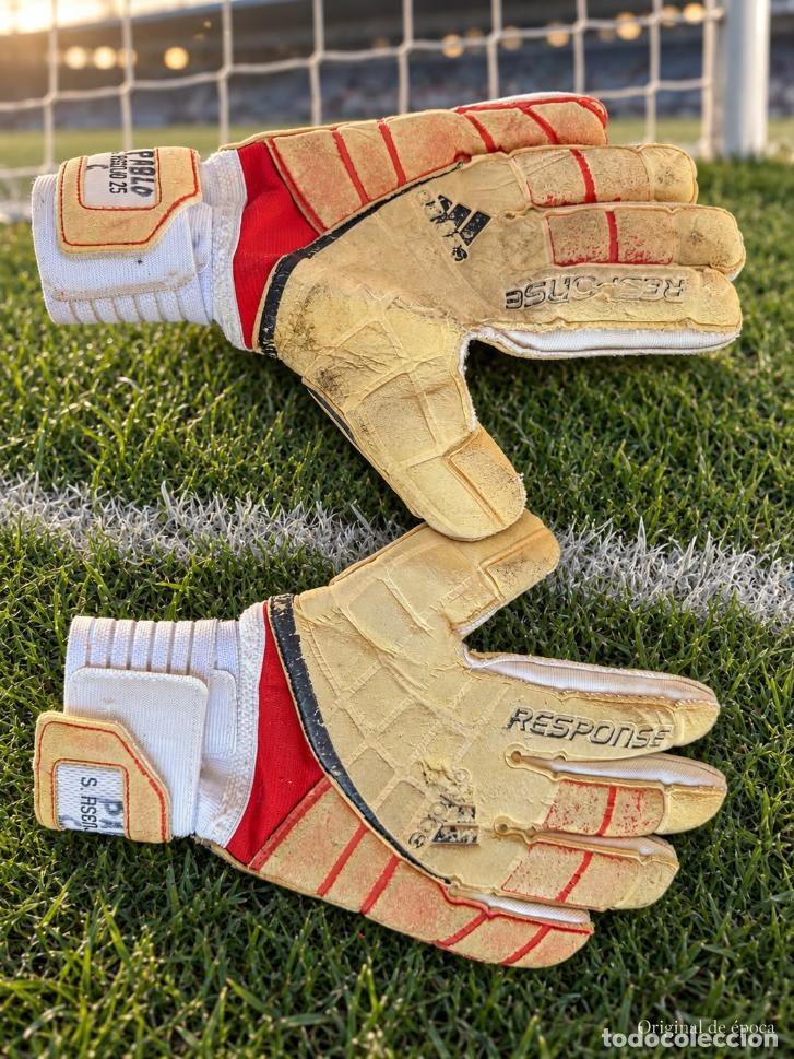Coleccionismo deportivo: (F-260907)GUANTES SERGIO ASENJO MARCA ADIDAS