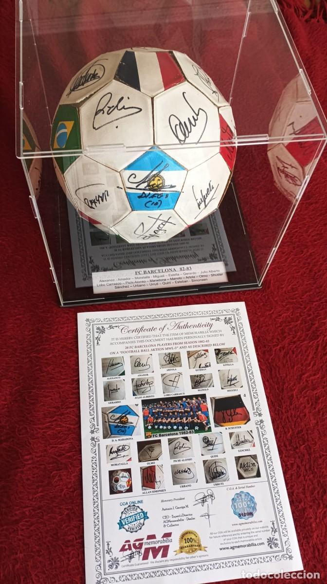 Sports collectibles: Bal&oacute;n firmado plantilla FC BARCELONA 82-83 (Certificado COA) - (inc. MARADONA)