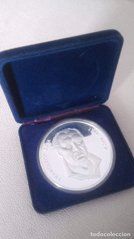 Material numism&aacute;tico: Moneda de plata pura de 12 onzas. - Foto 2