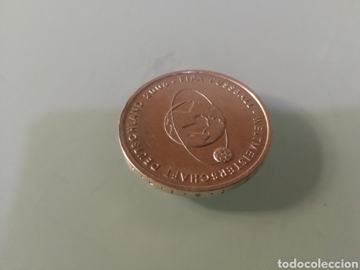 Material numism&aacute;tico: MONEDA DE 10 euros de plata, FIFA. - Foto 1