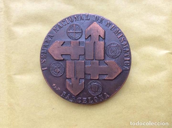 Material numism&aacute;tico: Medalla conmemorativa de numismatica Barcelona 1978. - Foto 1