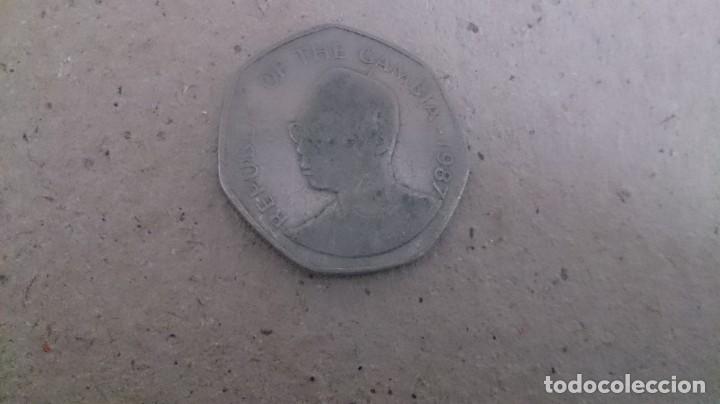 Material numism&aacute;tico: Colecci&oacute;n de monedas variadas - Foto 7