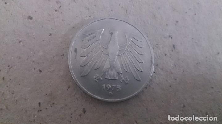 Material numism&aacute;tico: Colecci&oacute;n de monedas variadas - Foto 9