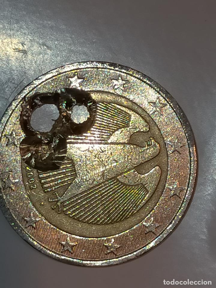 Material numism&aacute;tico: Moneda de 2 &euro; ver fotos deteriorada - Foto 22