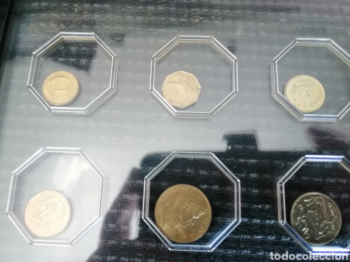 Material numism&aacute;tico: Monedas del mundo - Foto 2