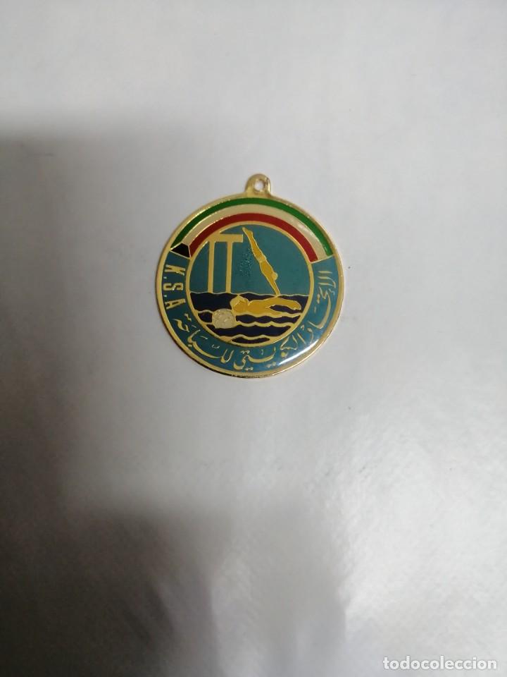 Material numism&aacute;tico: MEDALLA .COMITE NATACION KUWAIT K.S.A. - Foto 1