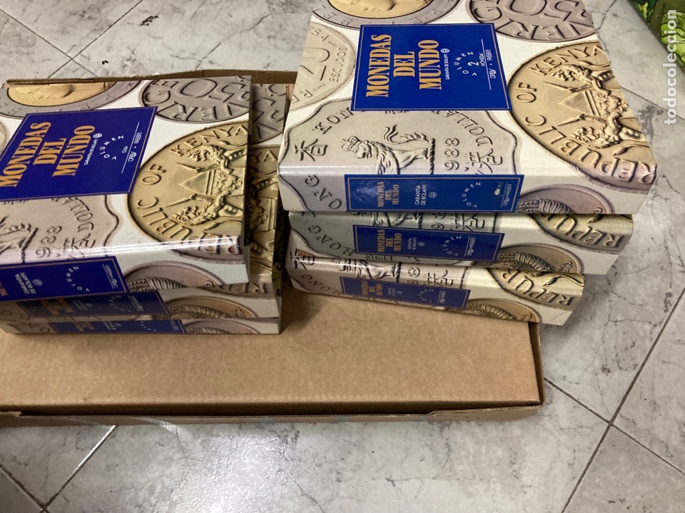 Material numism&aacute;tico: MONEDAS DEL MUNDO. ORBIS-FABRI 2000. DOS VOLUMENES + VOLUMEN GUIA + VOLUMEN HISTORIA. COMPLETO