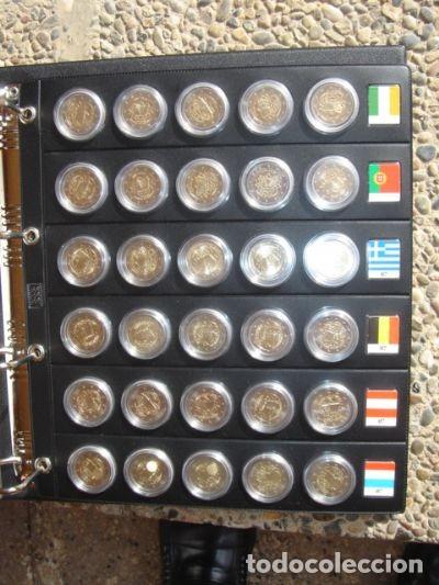 Material numism&aacute;tico: 2 Hojas Eurofolio PARA MONEDAS DE 2 &euro; EN CAPSULAS. - Foto 1