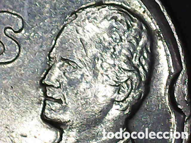 Material numism&aacute;tico: Moneda 50 PTAS Espa&ntilde;a 1992 - Foto 6