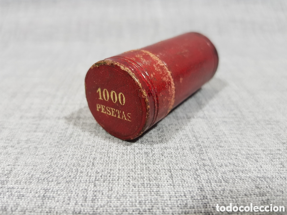 Mat&eacute;riel numismatique: RARO. CARTUCHO DE LAT&Oacute;N O SIMILAR FORRADO DE PIEL O SIMILAR PARA MONEDAS DE 100 PESETAS.