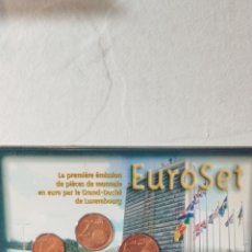 Material numismático: LUXEMBURGO - 2002 - MONEDAS EUROS EN CARTERA OFICIAL - FDC / MS - CARTERA 2002 (8M)