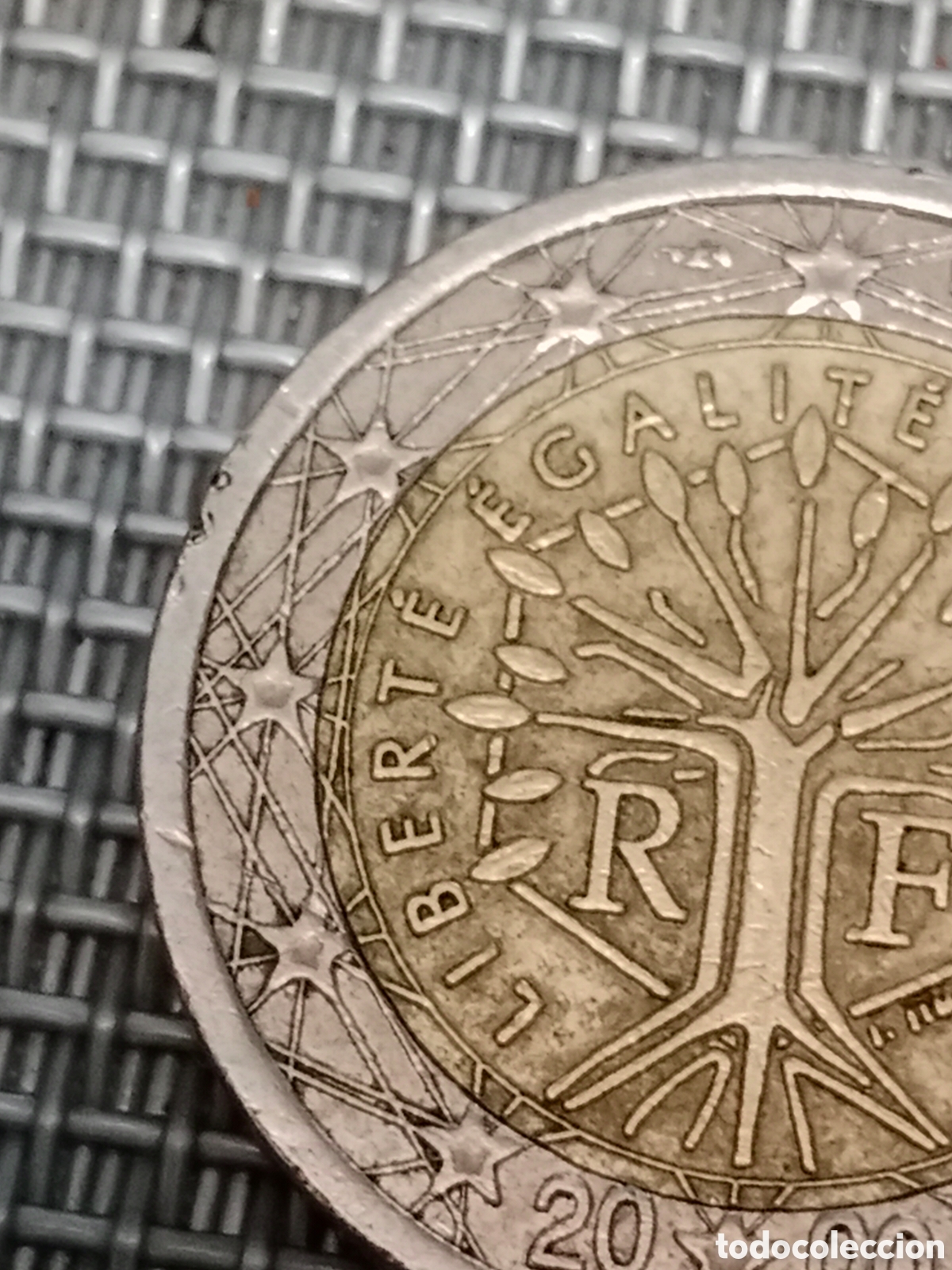 Material numism&aacute;tico: Moneda de 2 euros Francia A&ntilde;o 2000 mal Acu&ntilde;ada - Foto 3