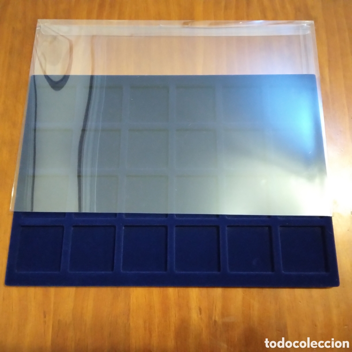 Material numism&aacute;tico: BANDEJA PARA 24 MONEDAS DE HASTA 46mm CON PROTECTOR PLASTICO NUEVA - Foto 1