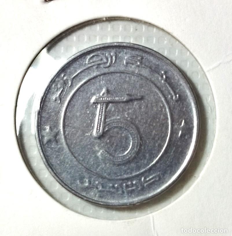 Material numism&aacute;tico: AFRICA . ARGELIA . 5 DINARS 2006 . - Foto 2