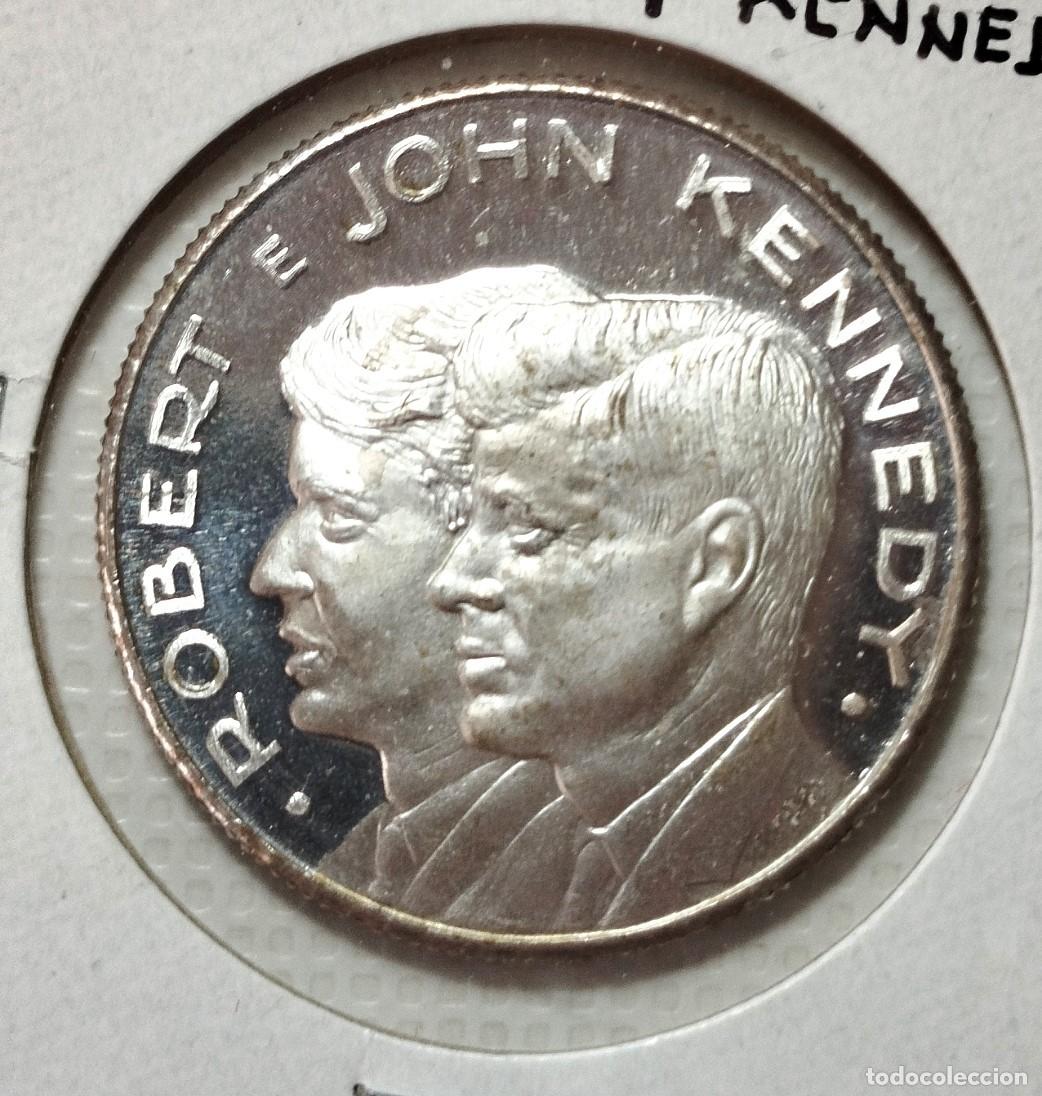Material numism&aacute;tico: MEDALLA CONMEMORATIVA . ROBERT - JOHN KENNEDY . PROOF - Foto 1