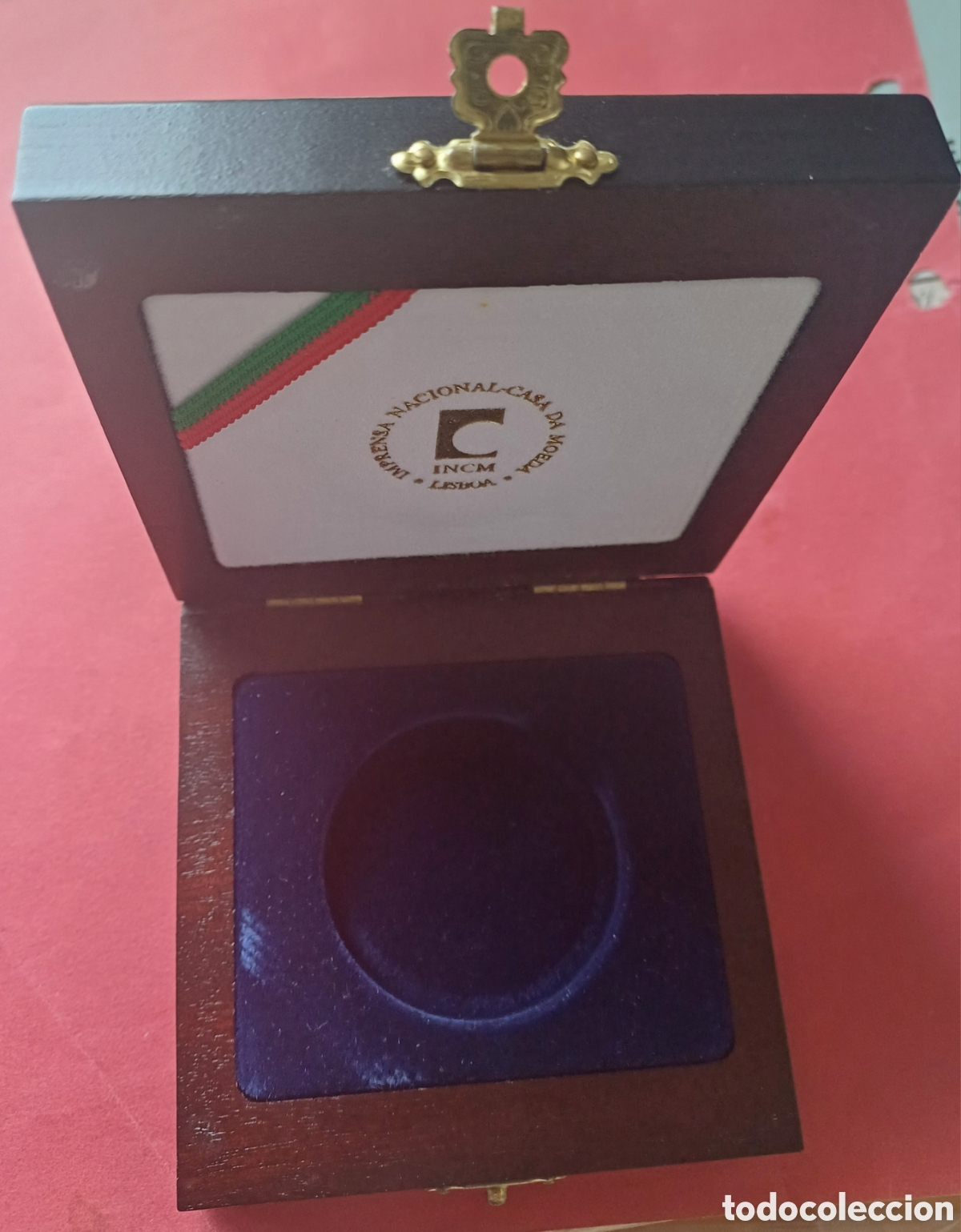 Material numism&aacute;tico: Estuche de madera para moneda o medalla - Foto 1