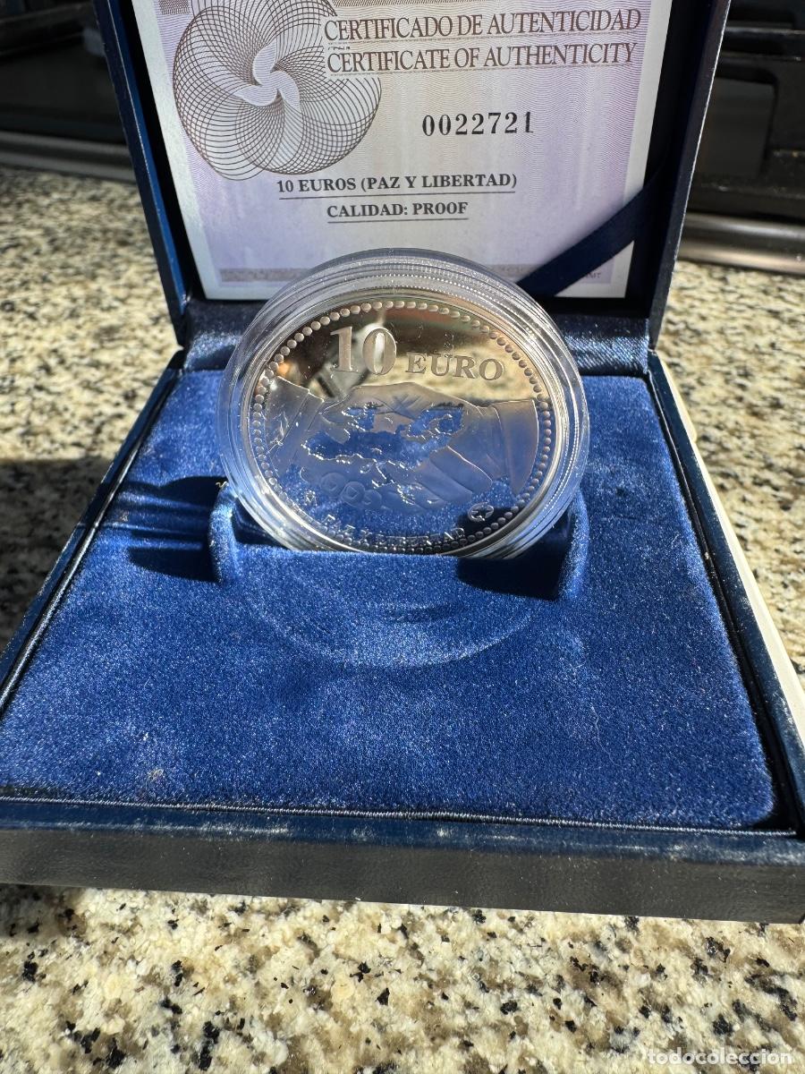 Material numism&aacute;tico: Moneda 10&euro; &ldquo;Paz y Libertad &ldquo; - Foto 3