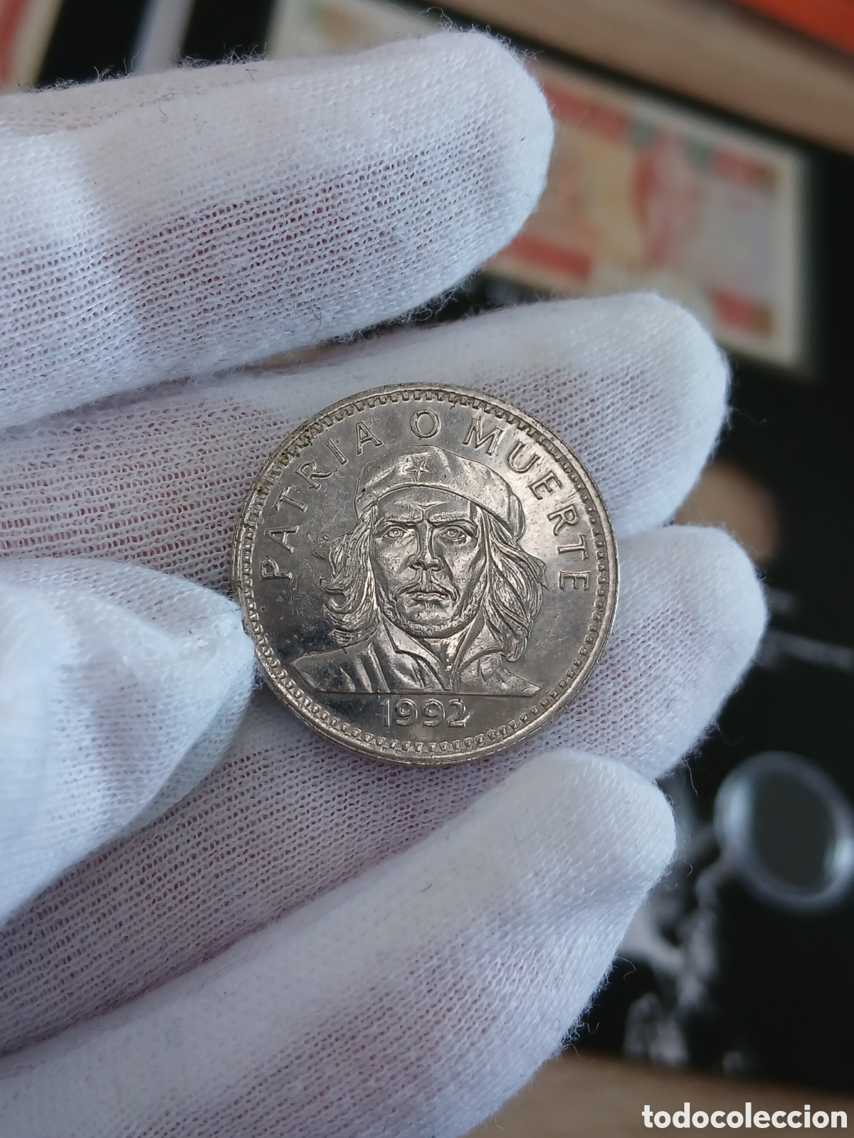 Material numism&aacute;tico: L81M10.LIBRO CUB El Che en la Numismatica - Foto 15