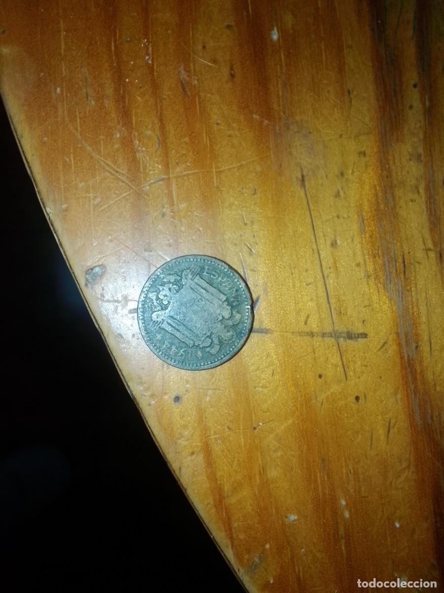 Material numism&aacute;tico: Moneda rara de este pa&iacute;s - Foto 2