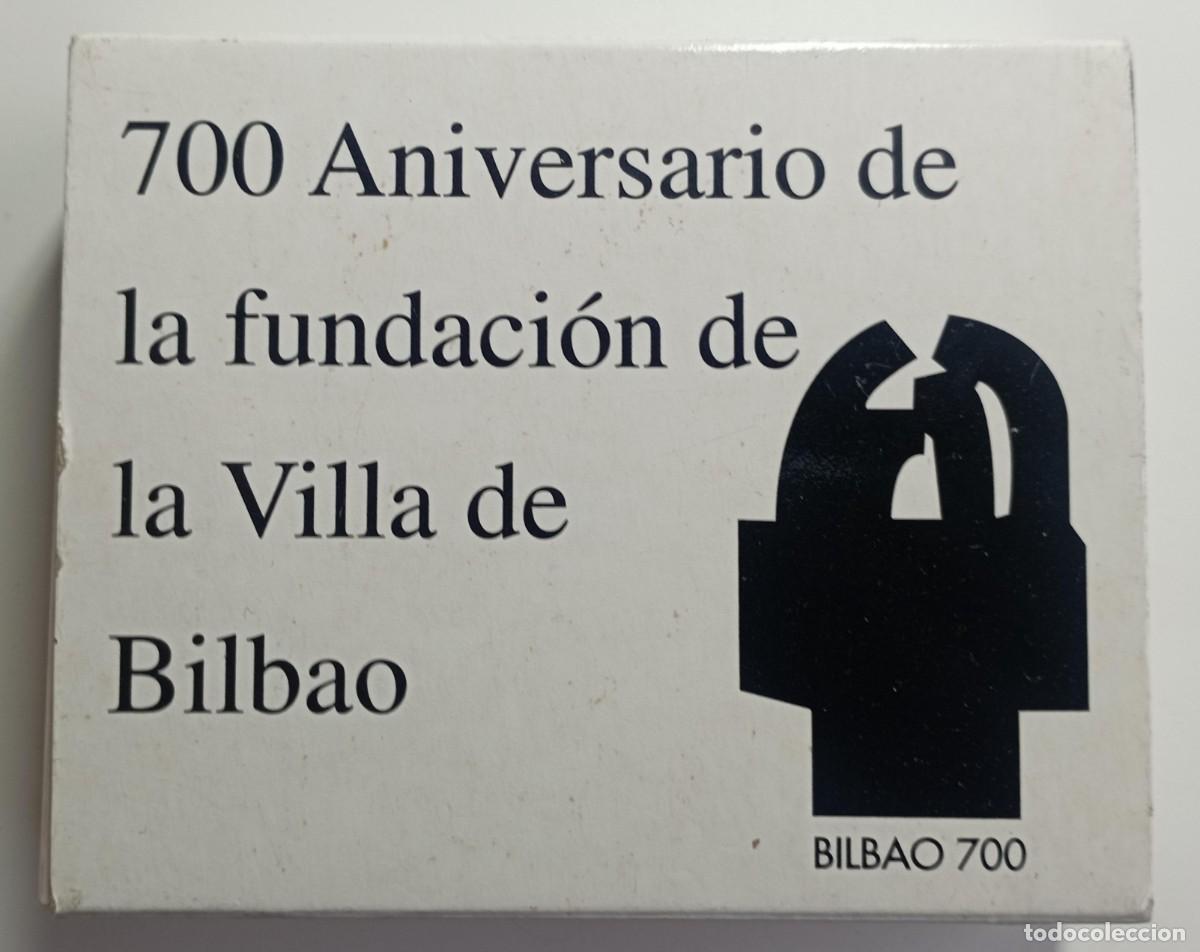 Material numism&aacute;tico: Funda estuche de cart&oacute;n para moneda de 2.000 pesetas de los a&ntilde;os 1990-1999