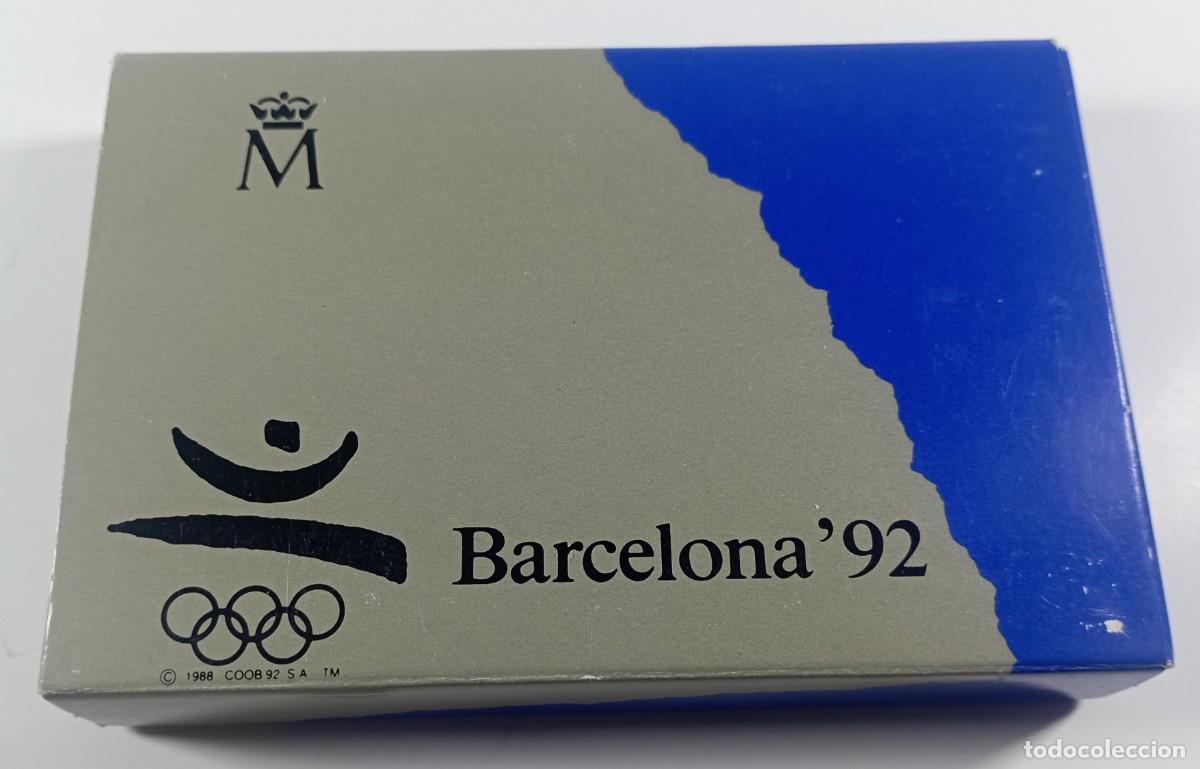 Material numism&aacute;tico: Funda estuche de cart&oacute;n para moneda de 2.000 pesetas de los Juegos Ol&iacute;mpicos de Barcelona 1992