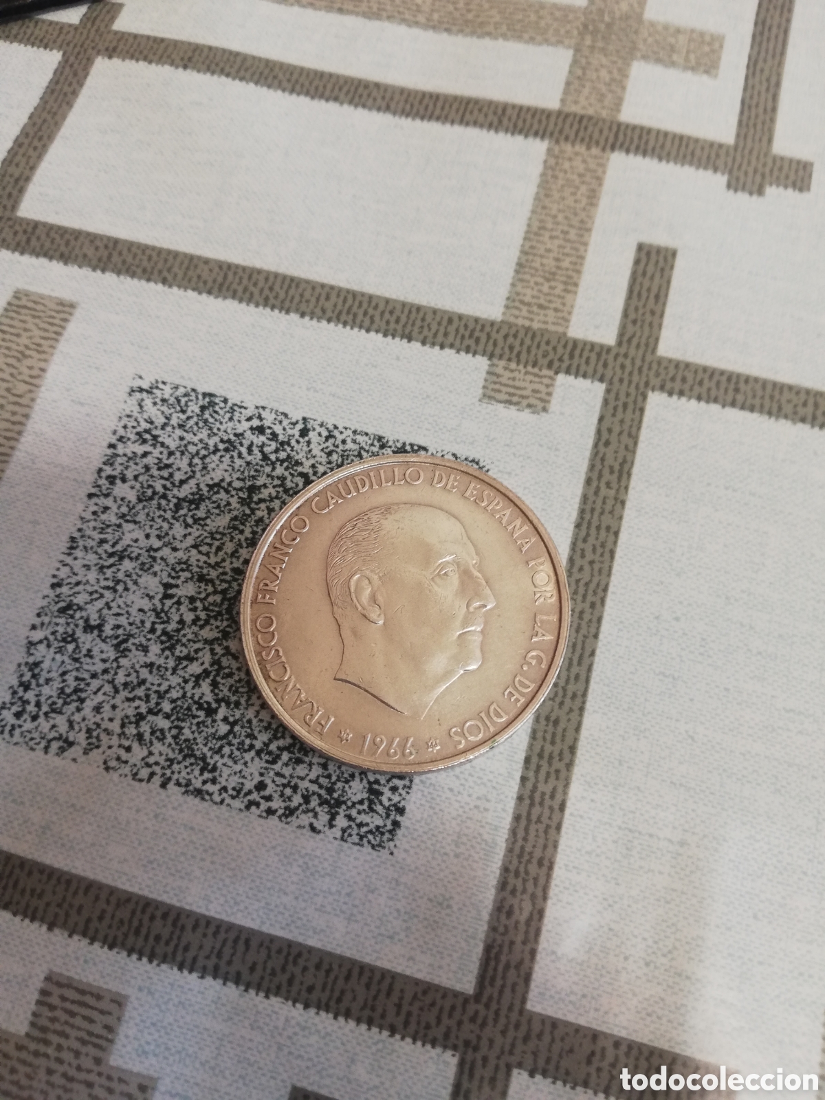 Material numism&aacute;tico: 100 pesetas 1966 plata