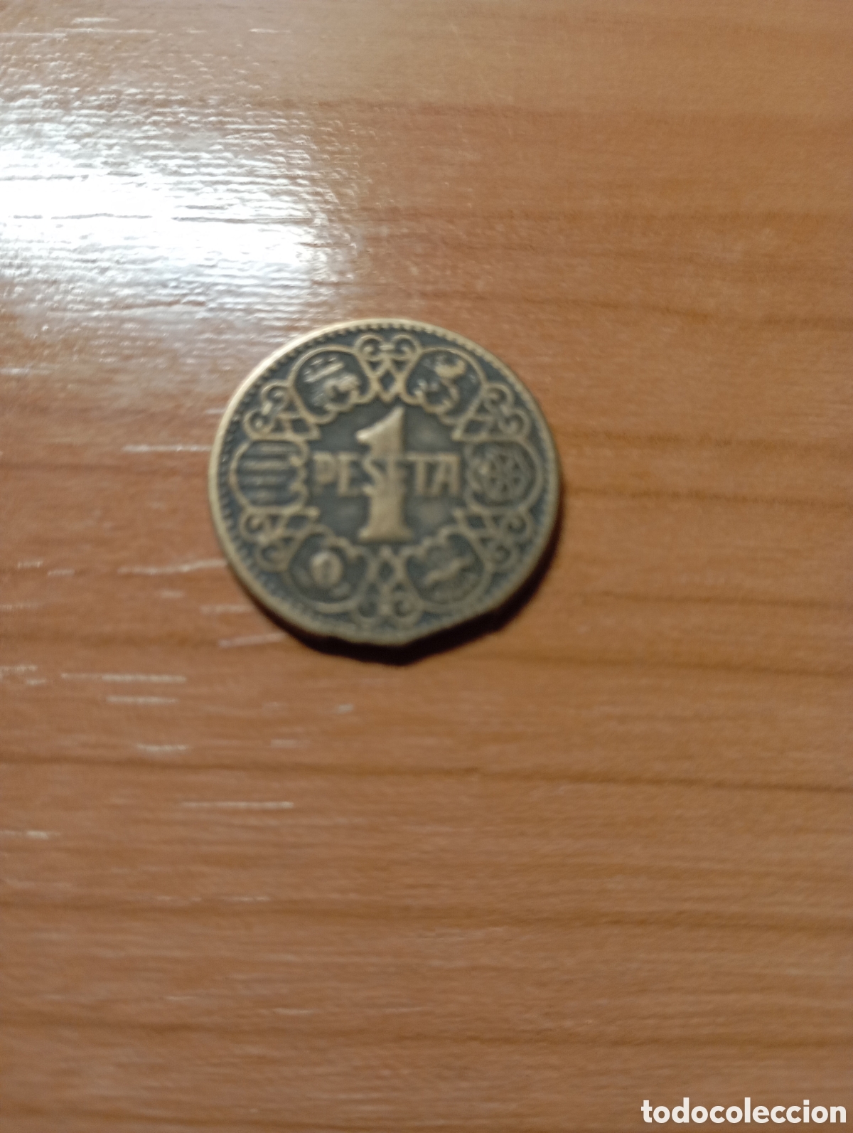 Material numism&aacute;tico: Rara peseta de 1944 segmentada! - Foto 2