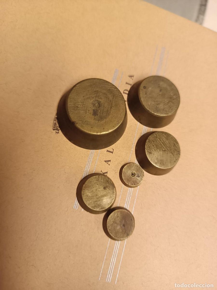 Material numism&aacute;tico: BALANZA PORT&Aacute;TIL PARA PESAR MONEDA - Foto 9