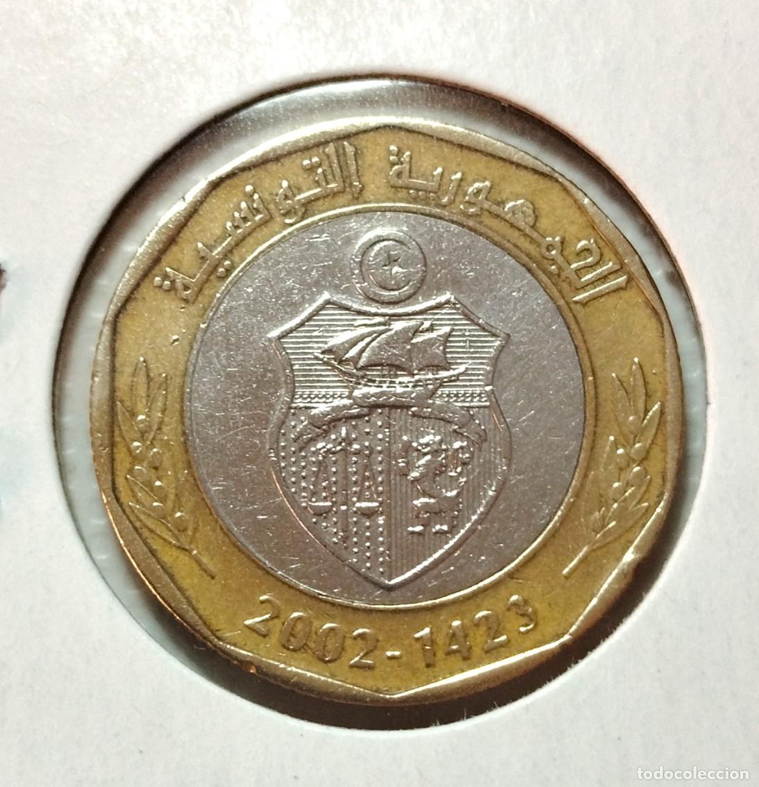 Material numism&aacute;tico: AFRICA . T&Uacute;NEZ . 5 DINARS 2002 - Foto 2