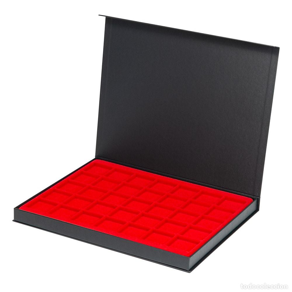 Material numism&aacute;tico: Estuche con 2 bandejas interiores para 70 monedas de hasta350mm. Tama&ntilde;o 295x230x250mm